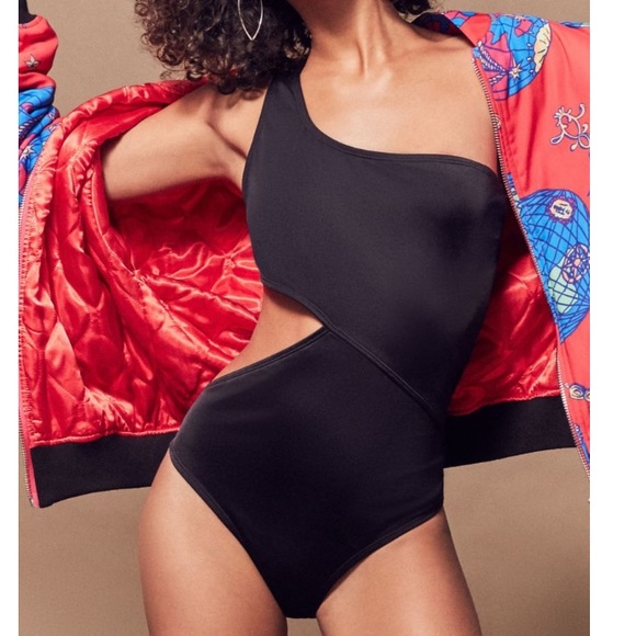 One piece one shoulder cut out bathing suit - Picture 1 of 1